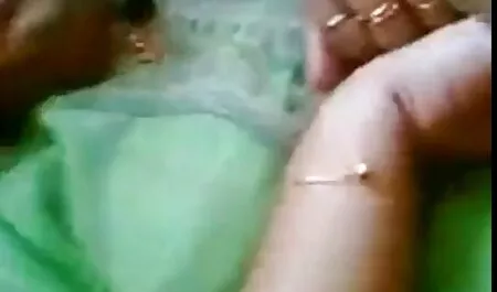 W ten sposób obchodzony jest nowy filmy porno free download rok