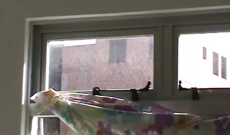 Zaprosił film porno za darmo tego mężczyznę, aby zobaczył go w domu