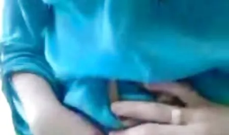 Na kolanach i głębokie filmy porno za darmo tube wchłanianie