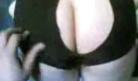 Przywiązany do baterii, zajęta dziewczyna pieprzy filmy porno za darmo w hd się na podłodze