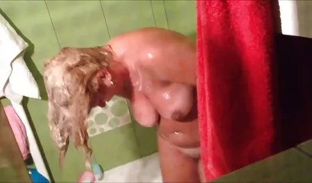 Podniosła prostytutkę i ostrożnie lanie jej filmy porno w hd za darmo twarz