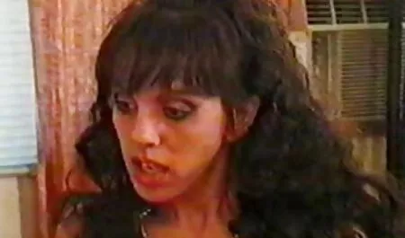 Grała dla ukochanej porn filmy za darmo skorumpowanej dziewczyny