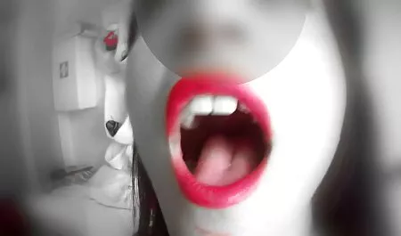 Czarny facet pieprzy polskie filmy porno za free białą dziewczynę