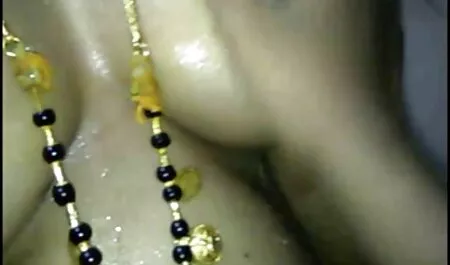 Wielu głodnych darmowe filmy porno free mężczyzn zgwałciło kelnerkę