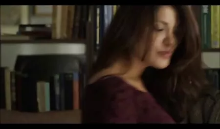 Zdejmuje swoje białe filmy porno do pobrania na telefon rajstopy I wchodzi w odbyt