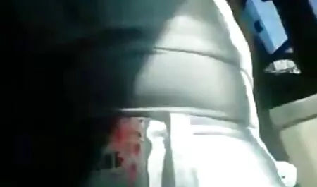 Zawieszony filmy za darmo porn z sufitu i otwartą cipkę