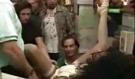 Katie jedzenie kogut i filmy porno online za darmo dostaje przejebane dla pieniądze
